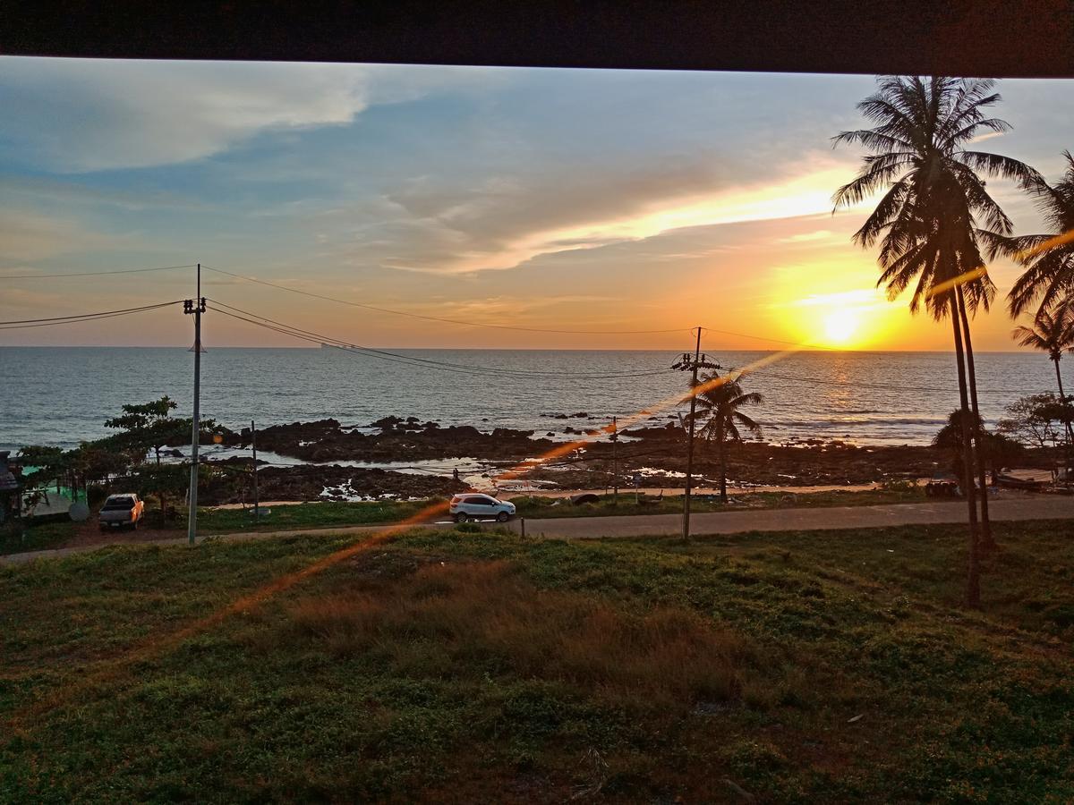 קו לנטה The Sea @ Lanta Hotel מראה חיצוני תמונה
