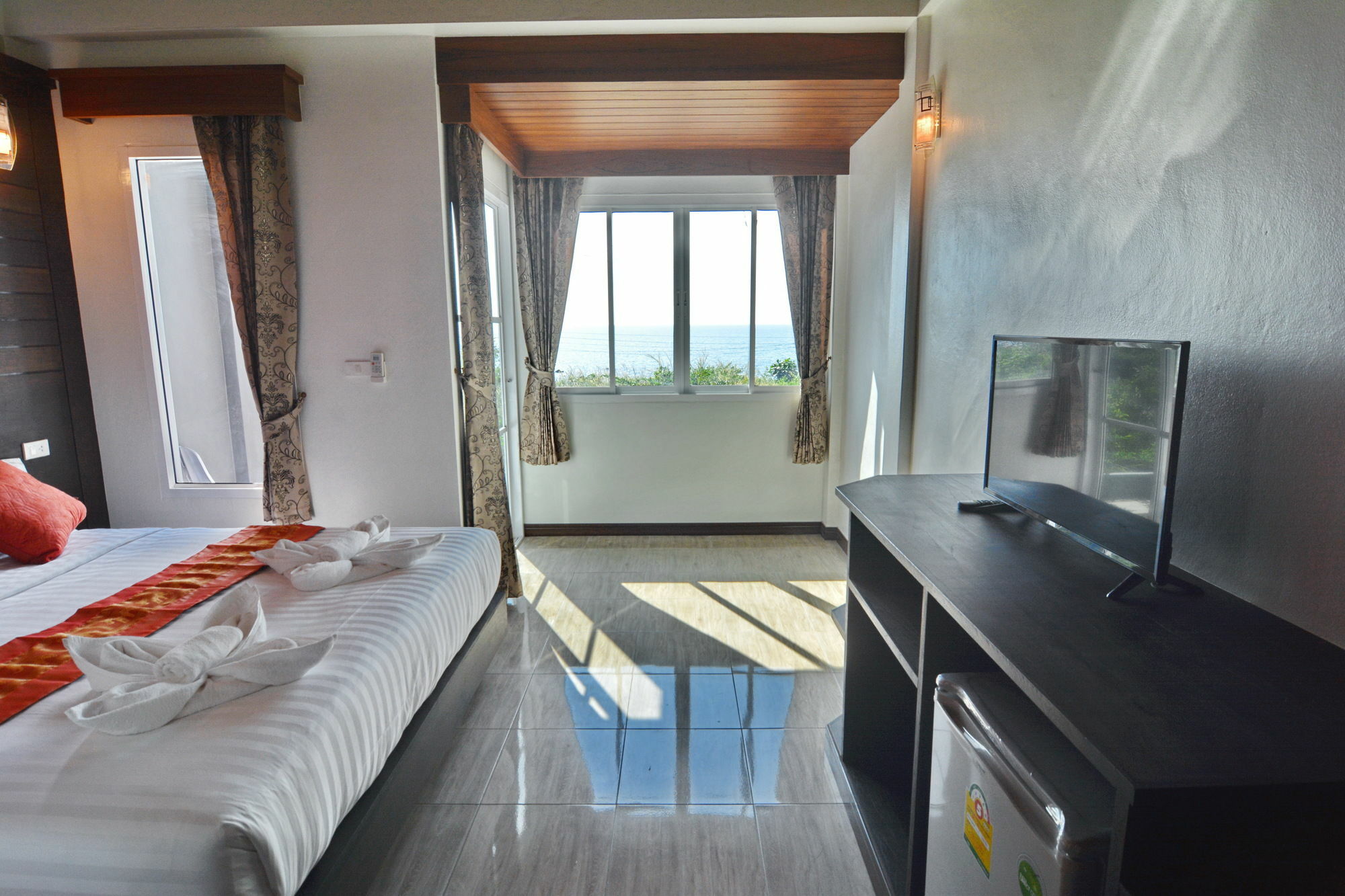 קו לנטה The Sea @ Lanta Hotel מראה חיצוני תמונה